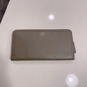 Vince Camuto Leather Wallet